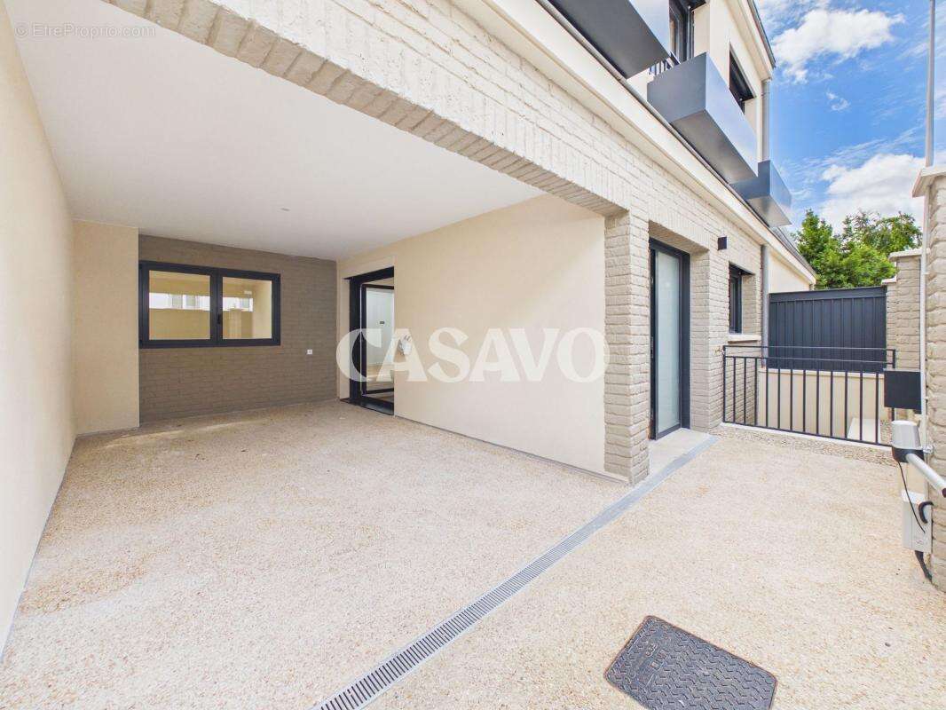 Vente Maison 6 pièces de 153m² - 92150 Suresnes - photo 8