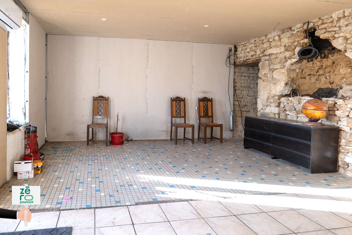Maison pleine de charme à Saint-Jean-d’Hermine - photo 14