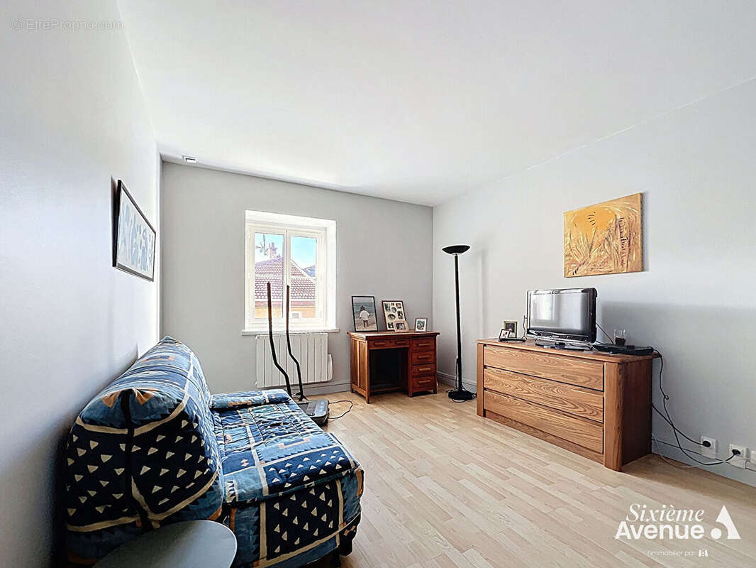 Appartement à SAINT-SYMPHORIEN-D'OZON