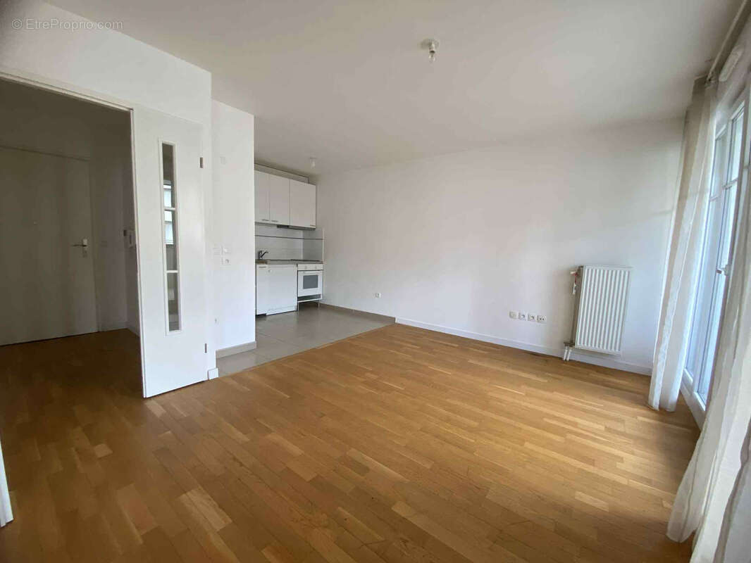 Appartement à LE PLESSIS-ROBINSON