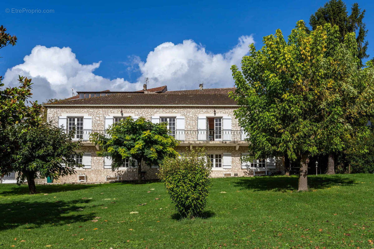 Maison à MONFLANQUIN