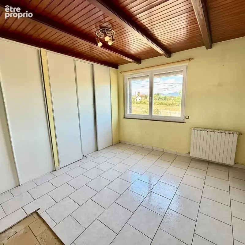Vente propriété, pavillon +  bâtiment de 700 m2 env sur terrain de 2,12 ha LURE - photo 18