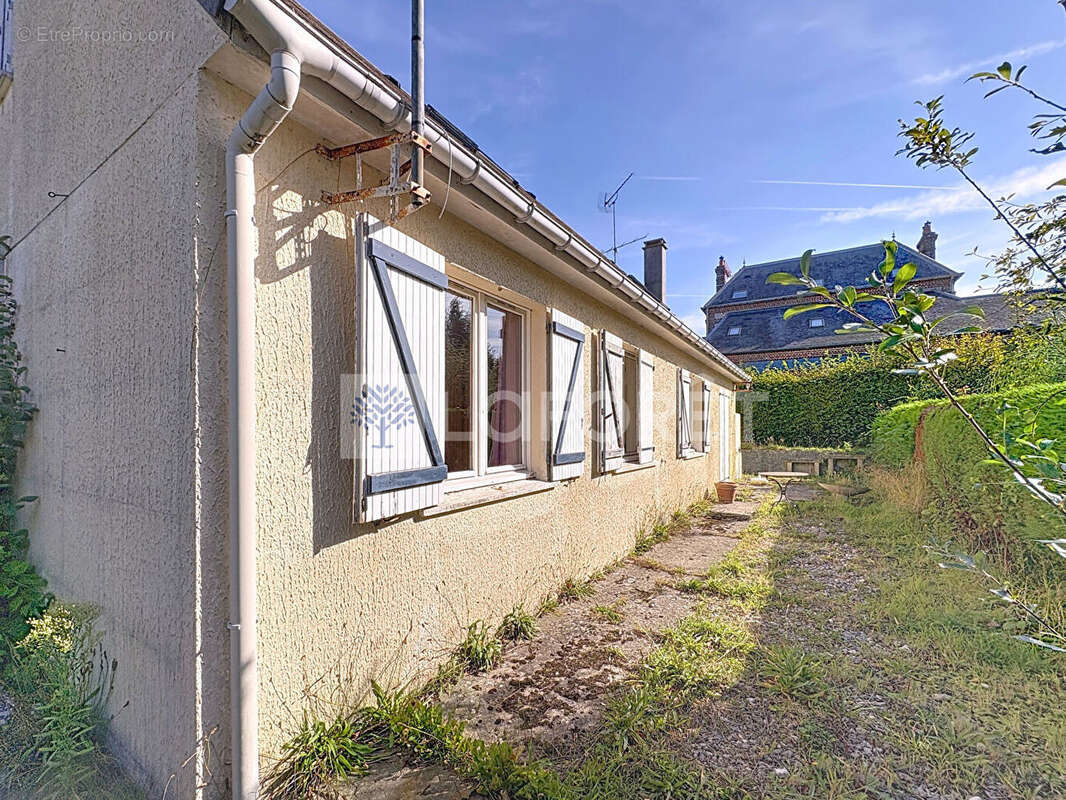 Maison à SAINT-PIERRE-EN-PORT