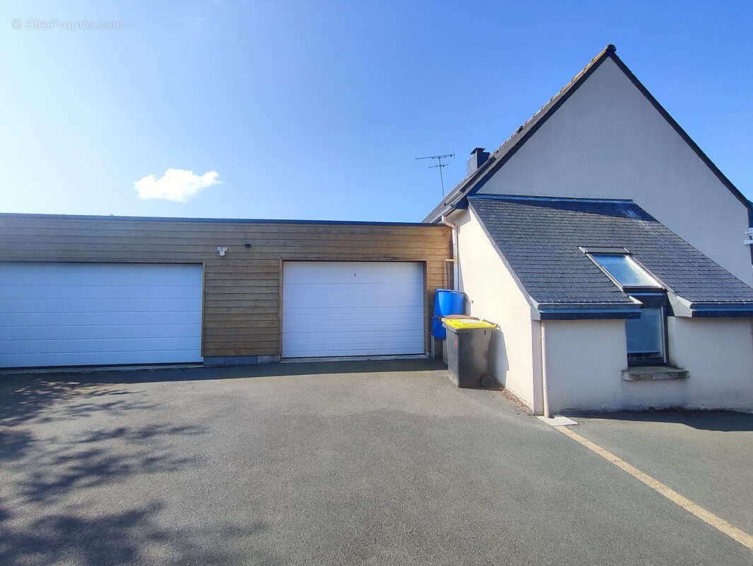 maison familiale de 4 chambres avec jardin et grand double garage - photo 14