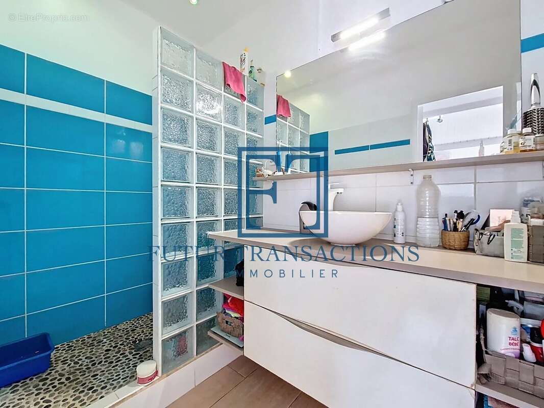 Appartement à LE GOSIER