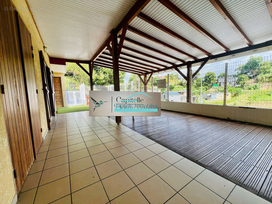 Commerce à LE GOSIER