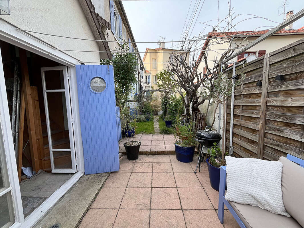 Maison à VILLEMOMBLE