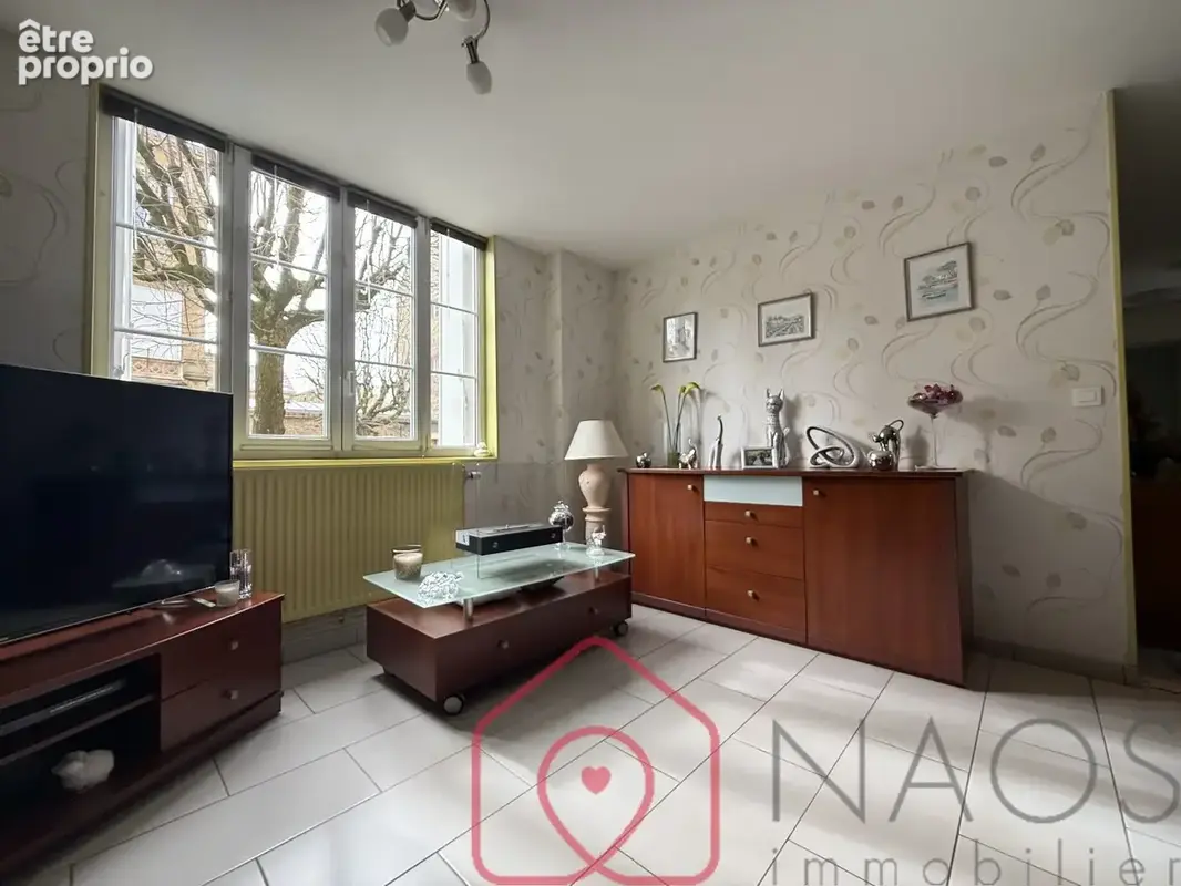 Rare Appartement de 180 m2 volumes exceptionnels & luminosité au rendez-vous - photo 4