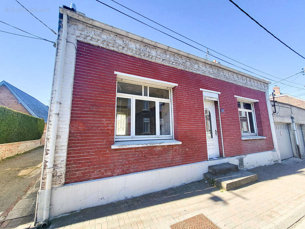 Maison à BEAUVOIS-EN-CAMBRESIS