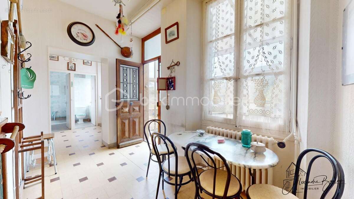 Maison à SANTILLY