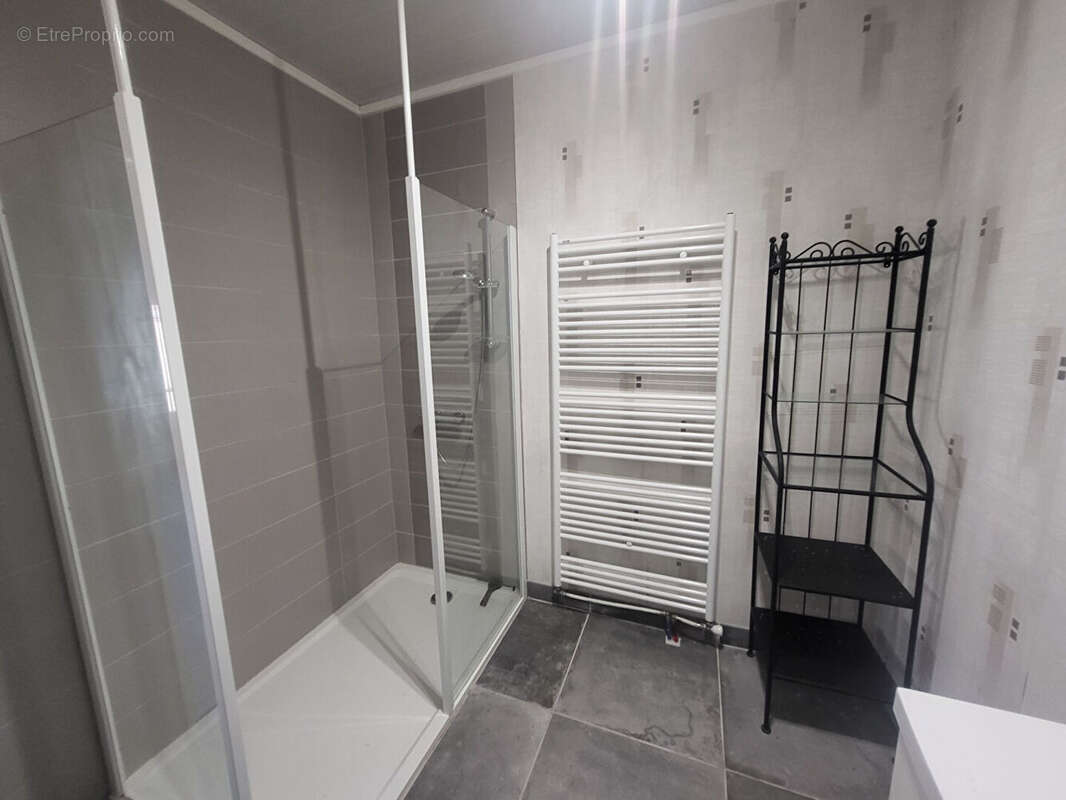 Appartement à MONTCEAU-LES-MINES