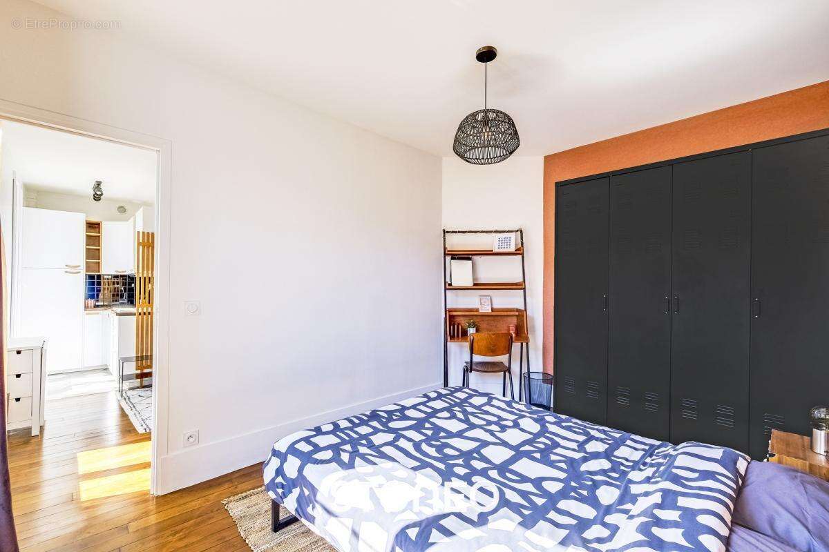 Appartement à ISSY-LES-MOULINEAUX