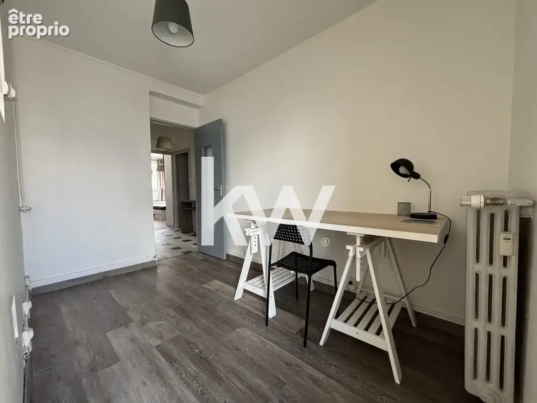 Appartement 61 m² à Saint-Etienne  - photo 4