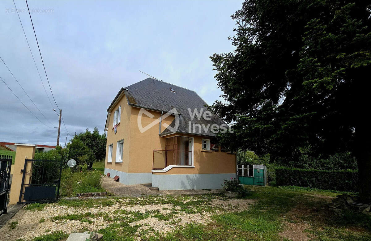Maison à AVALLON