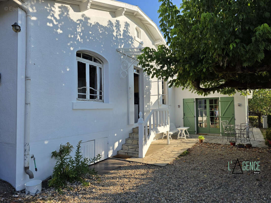 Maison 145 m² à Bazas  - photo 2