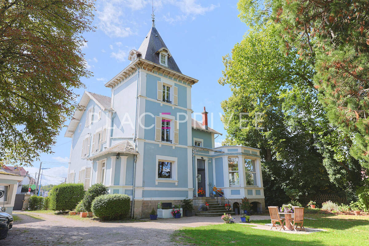 Maison à THAON-LES-VOSGES