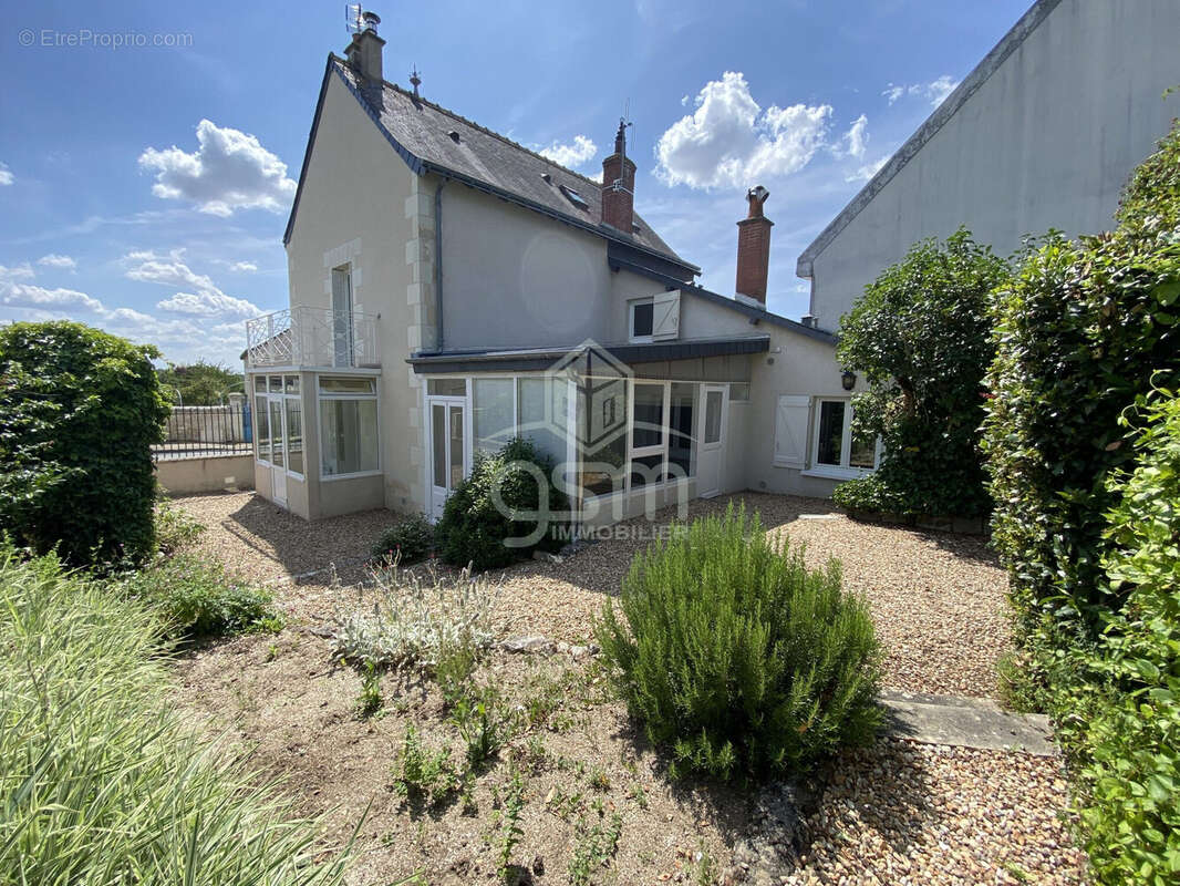 Maison à NOYANT-DE-TOURAINE