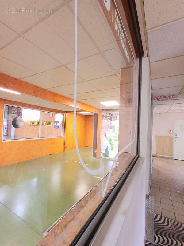 Secteur Belfort Local d’activité de 480 m2 avec parking - photo 2