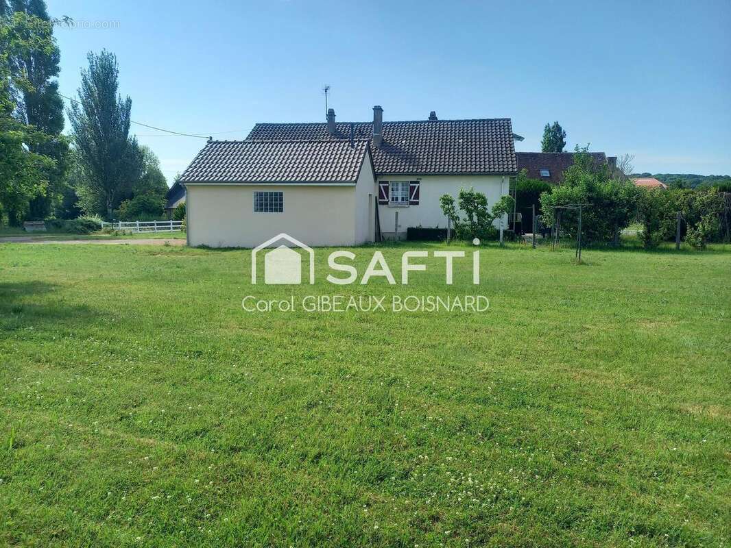 Maison 85 m² à Bonneval  - photo 9