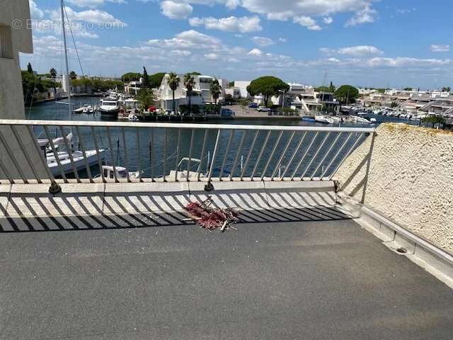 MARINA 4 pièces vue large et dégagée sur le plan d'eau de PORT CAMARGUE - photo 9