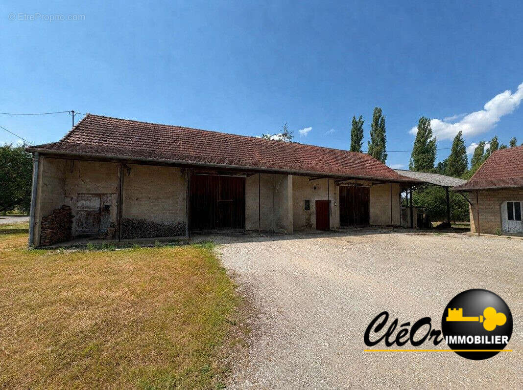 Maison 200 m² à Sagy  - photo 3