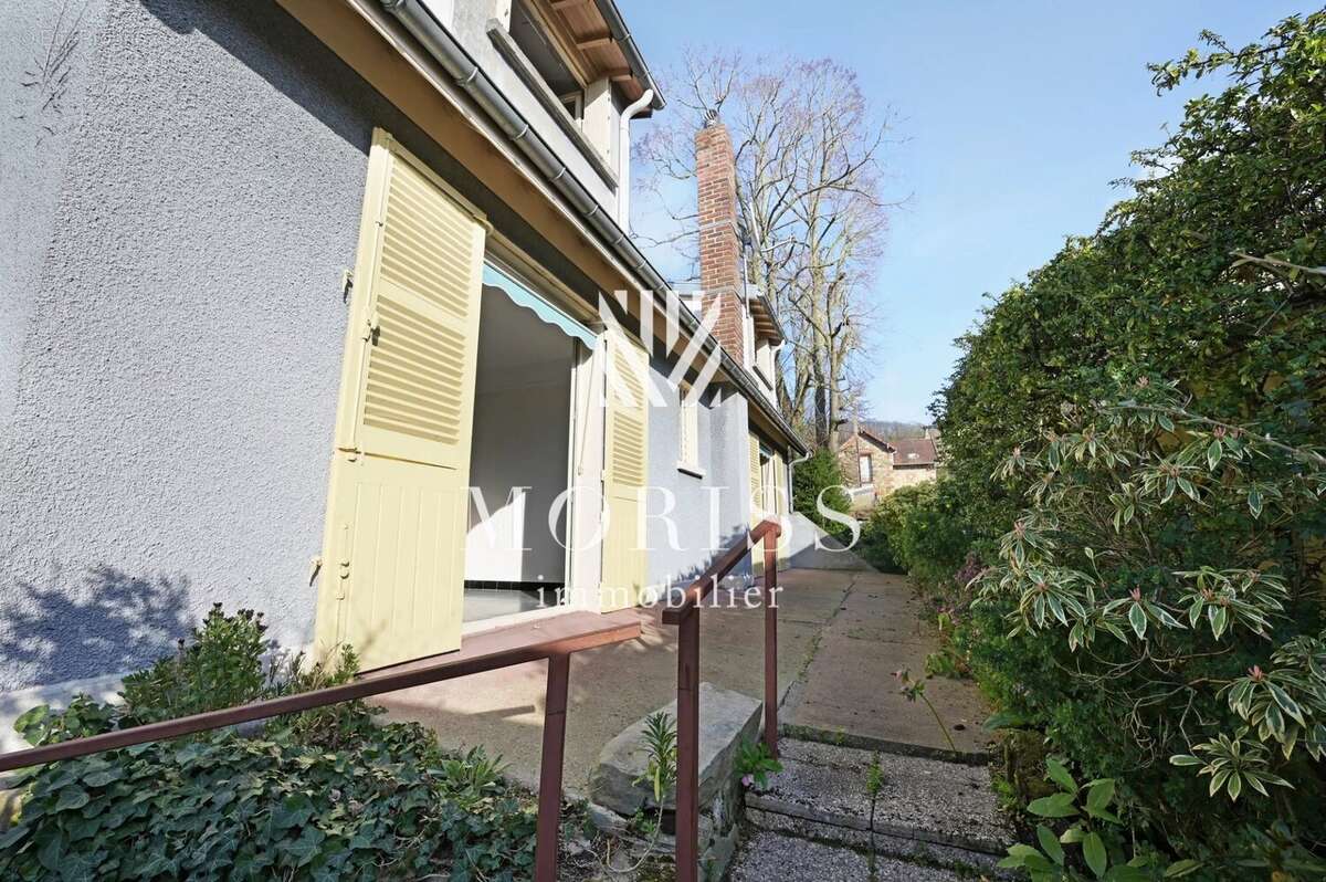 Maison à MONTIGNY-LES-CORMEILLES