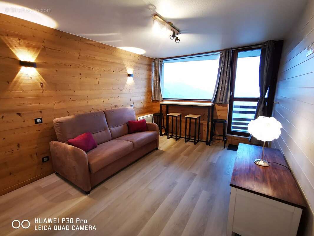 Appartement à COMPAINS