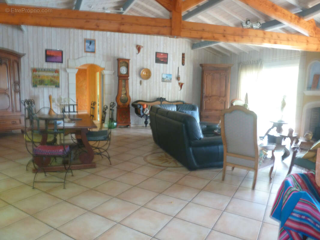 Maison à LA REOLE