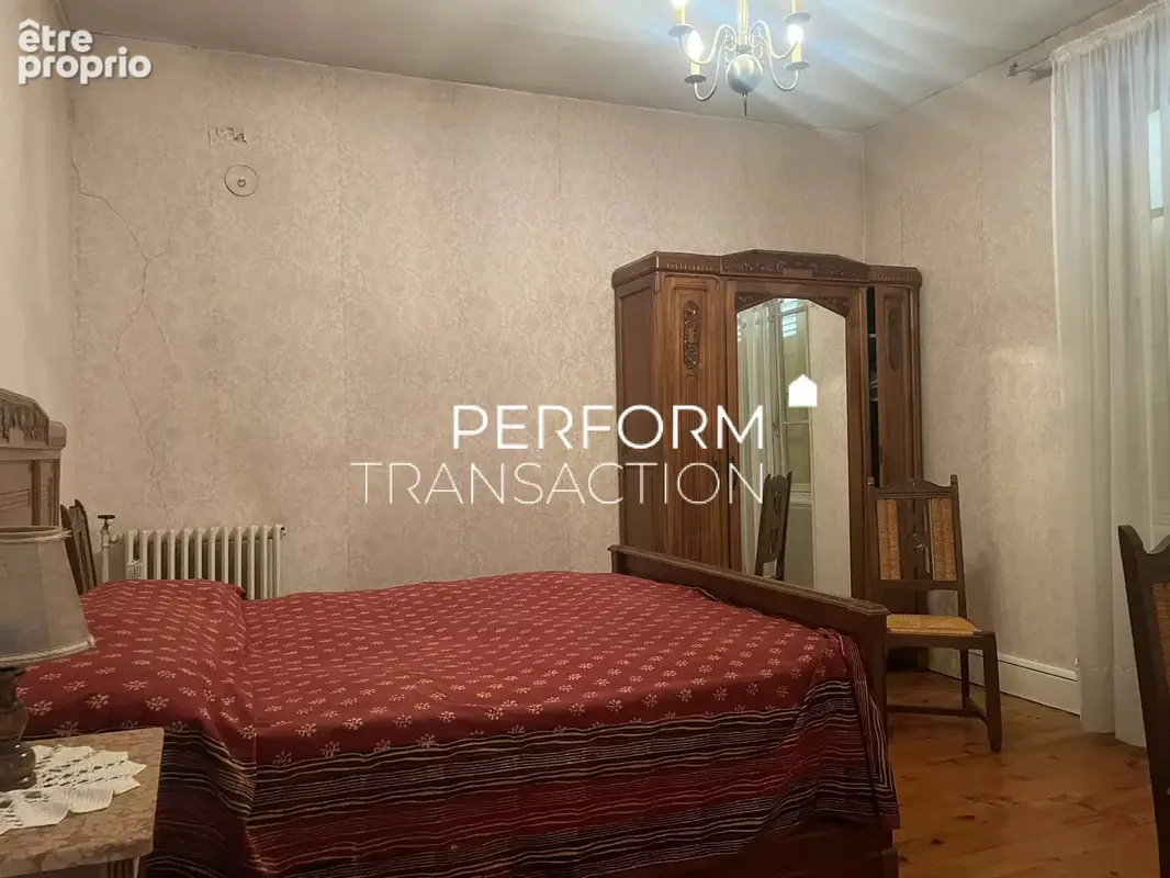 CHAMP SUR DRAC Grande maison à fort potentiel – 162 m² Carrez sur 1350 m² de terrain - photo 6