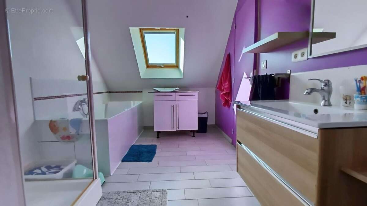 Photo 9 - Maison à SAINT-OUEN-DES-ALLEUX