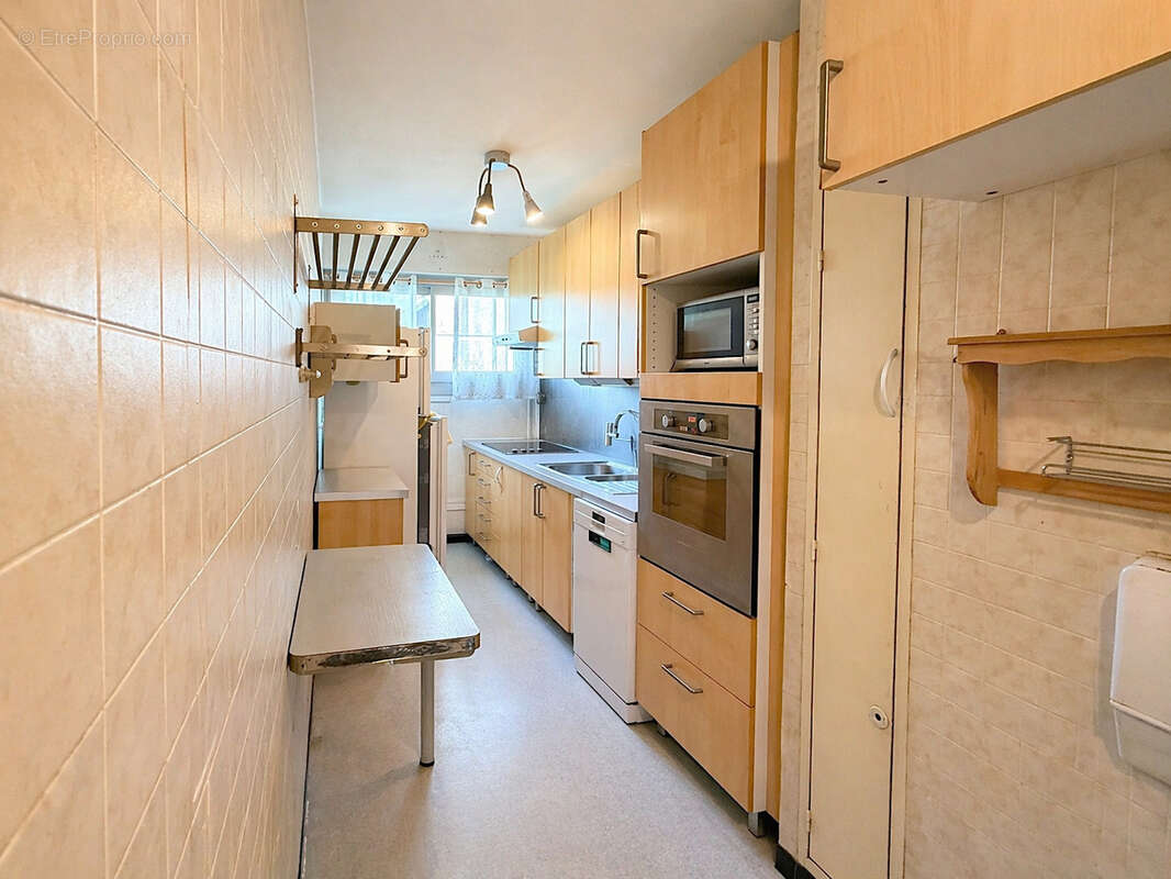 Cuisine - Appartement à EPINAY-SOUS-SENART