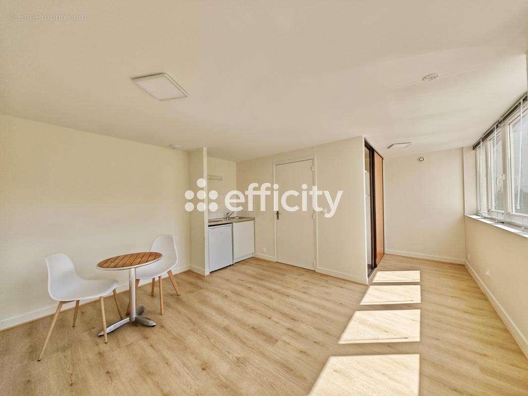 Appartement à CHATEAULIN