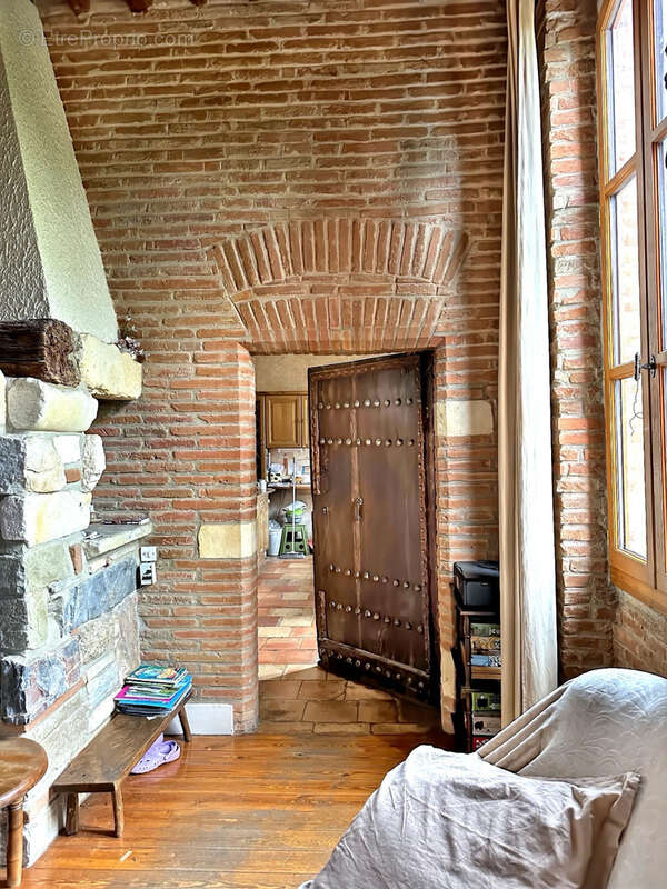 Maison à SAINT-ORENS-DE-GAMEVILLE