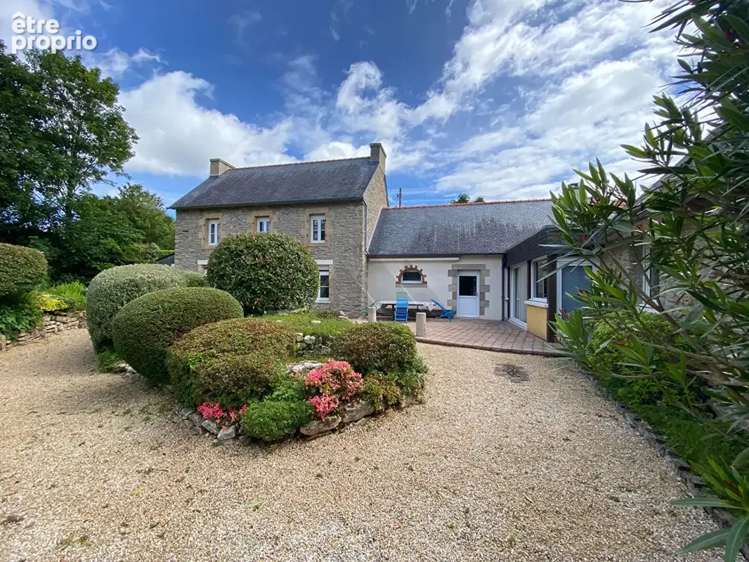 Maison en pierres t10 a vendre sur saint-divy - photo 3
