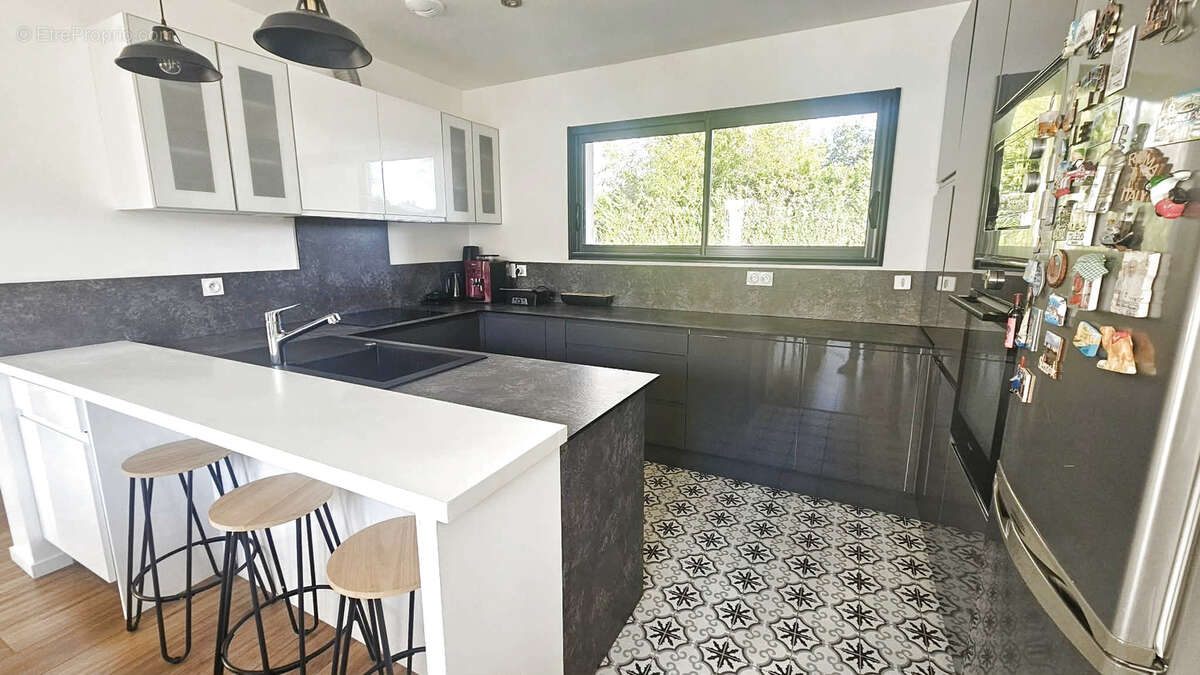 Maison à AIGREFEUILLE-D'AUNIS