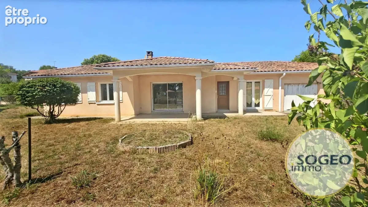 Maison à SAINT-PIERRE-DU-MONT