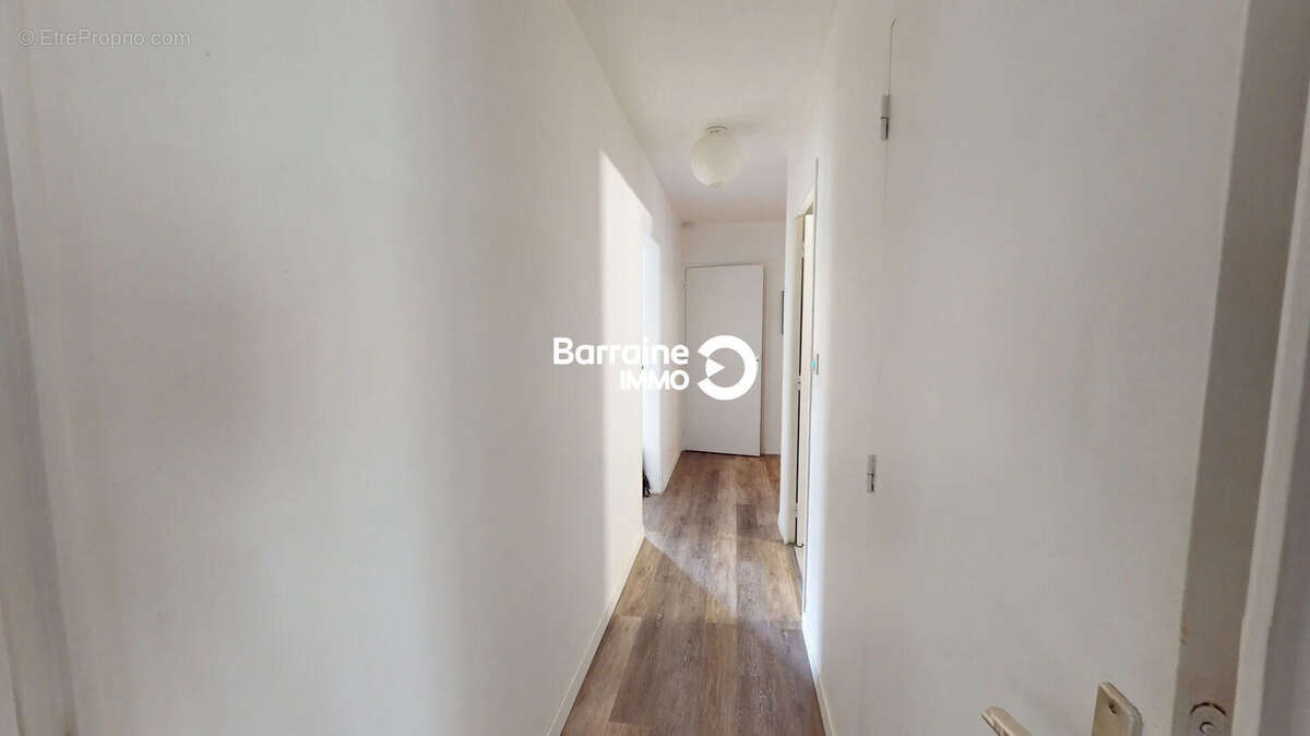 A vendre- lorient lanveur- appartement 3 chambres de 78 m²- garage et patio - photo 11