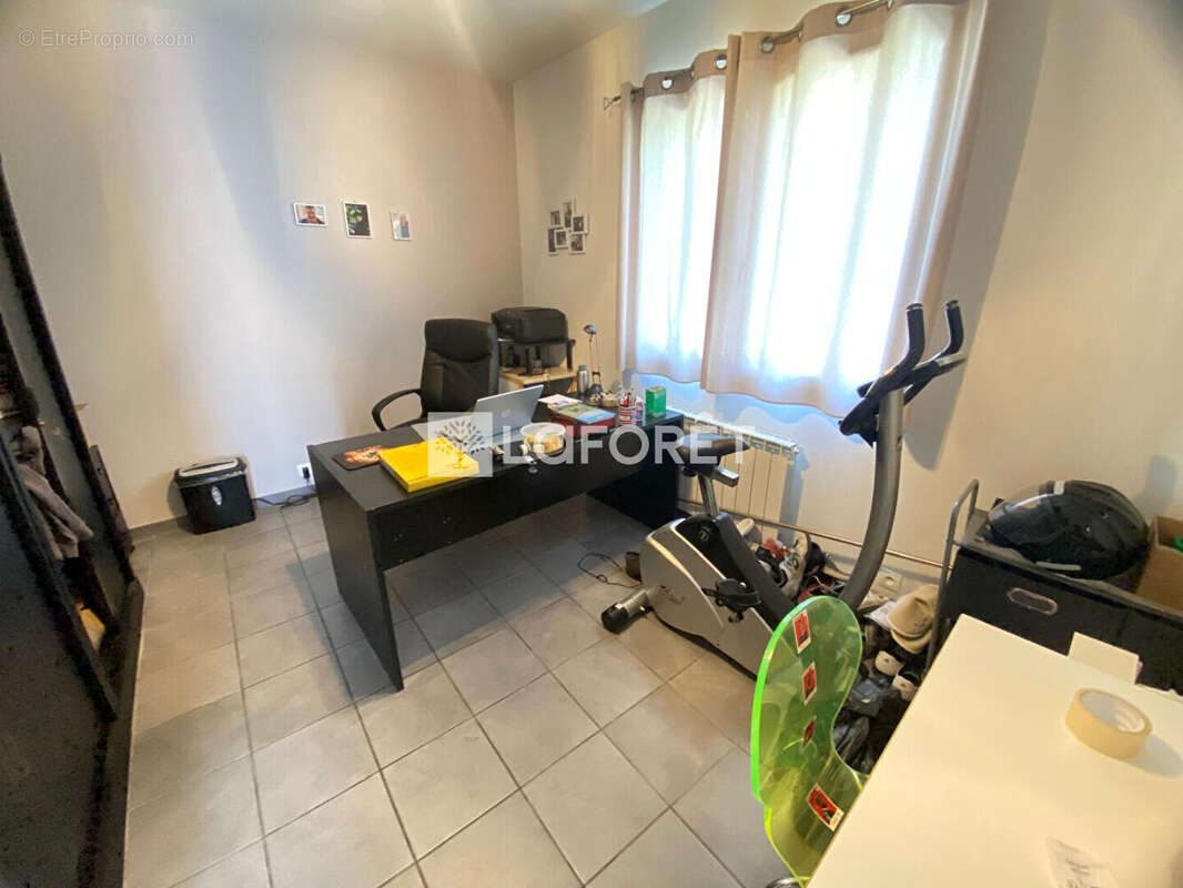 Maison à MARTIGNAS-SUR-JALLE