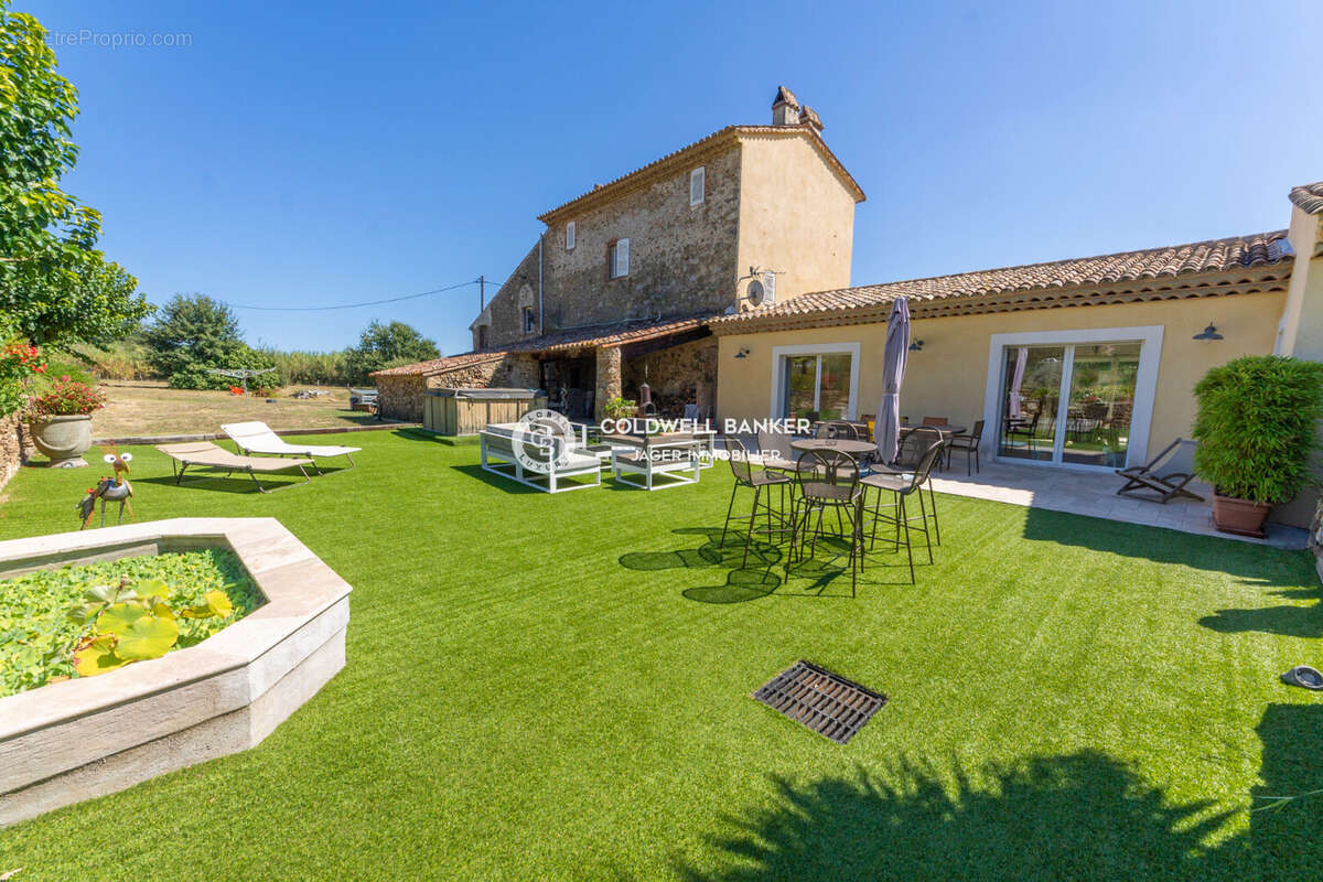 Maison à GRIMAUD