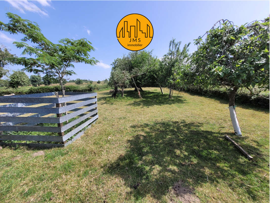 Maison à SAINT-SORNIN