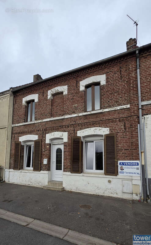 Maison à BURBURE