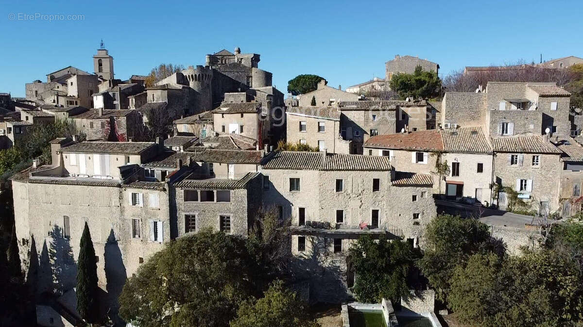 Appartement à GORDES