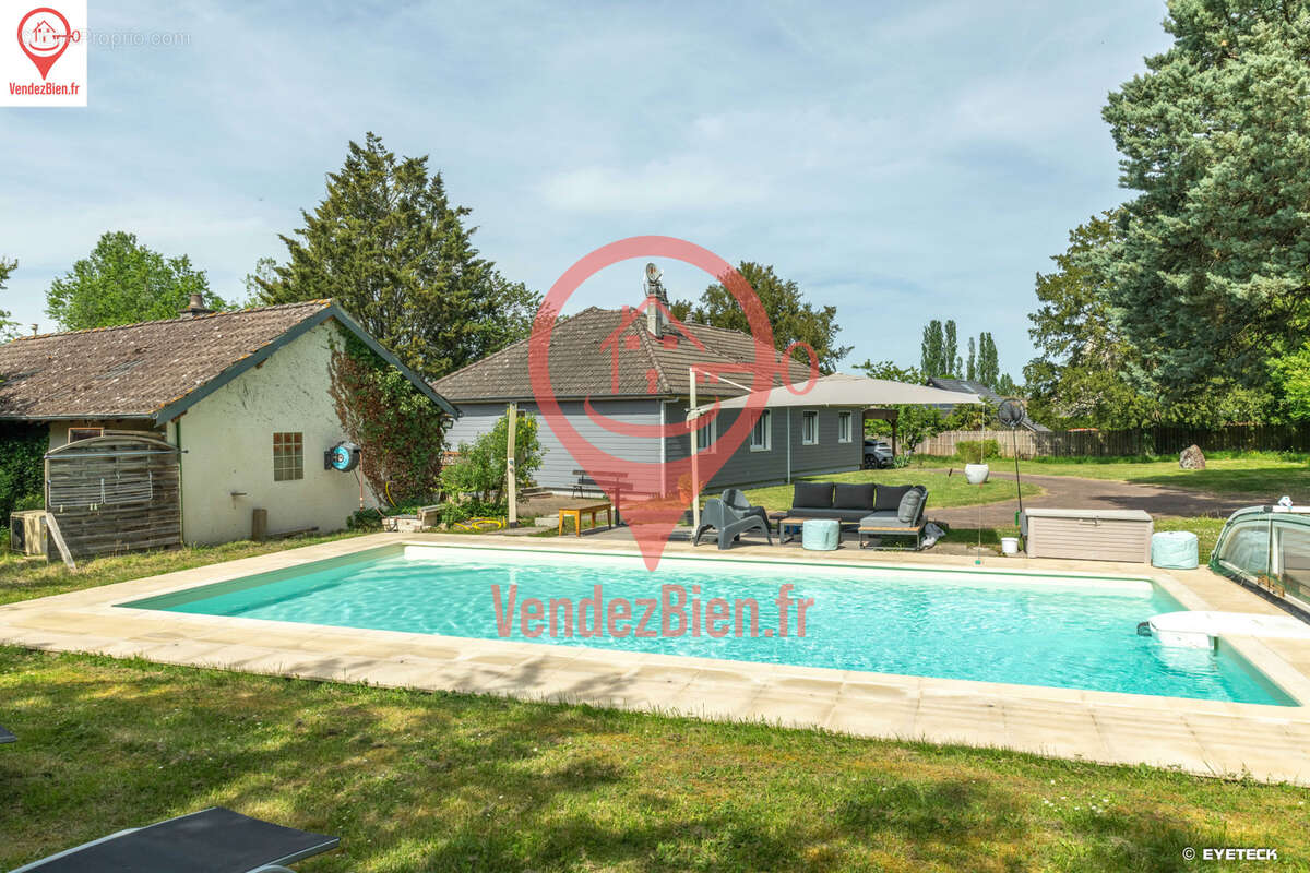 Maison à VASSELAY