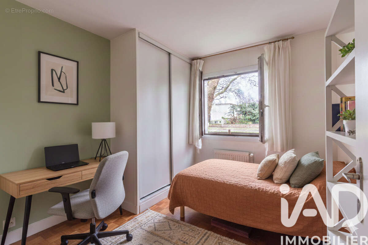 Photo 8 - Appartement à LE VESINET