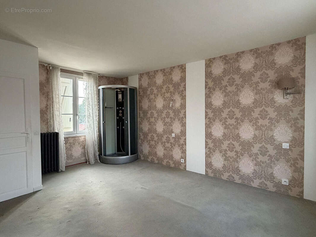 Maison à CAUDEBEC-LES-ELBEUF