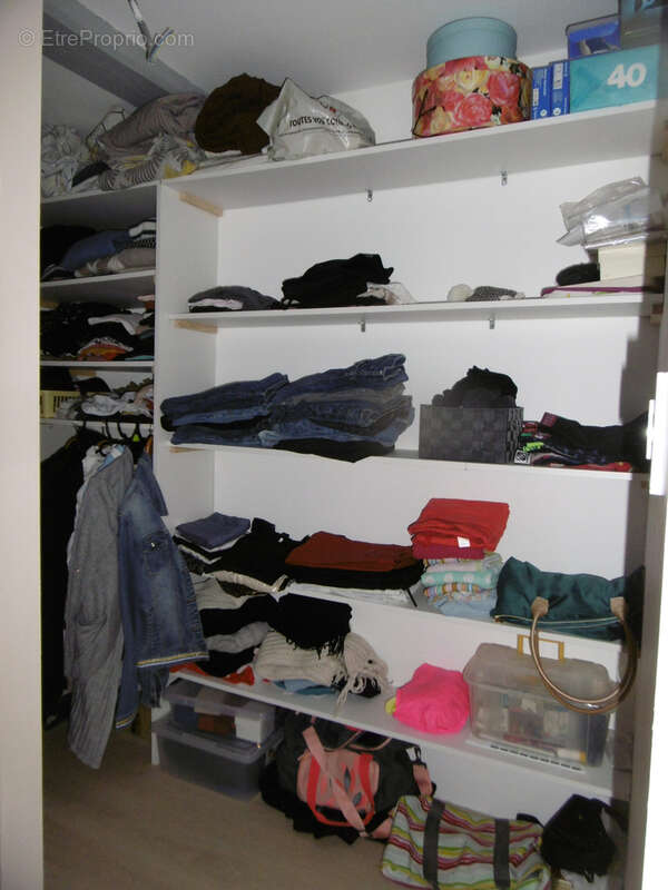 Maison à SAINT-CHRISTOPHE-EN-BRIONNAIS