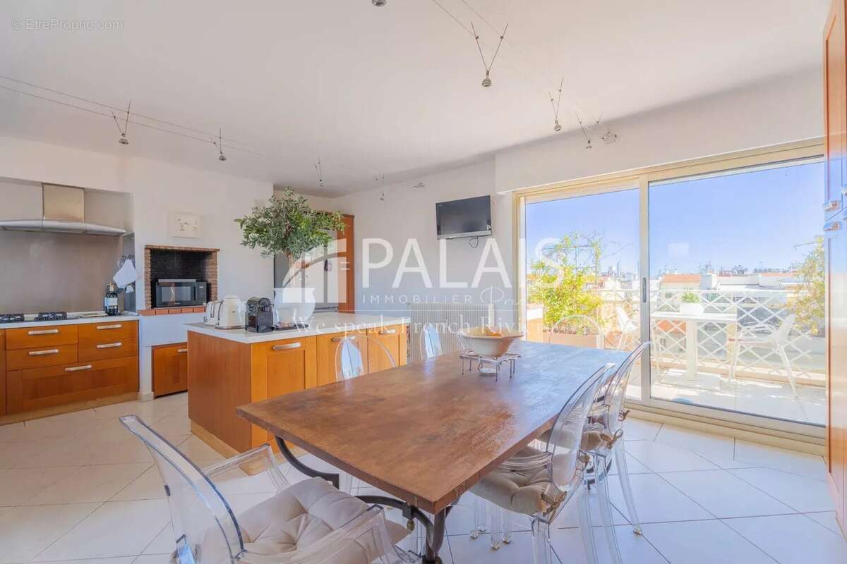 Appartement à NICE