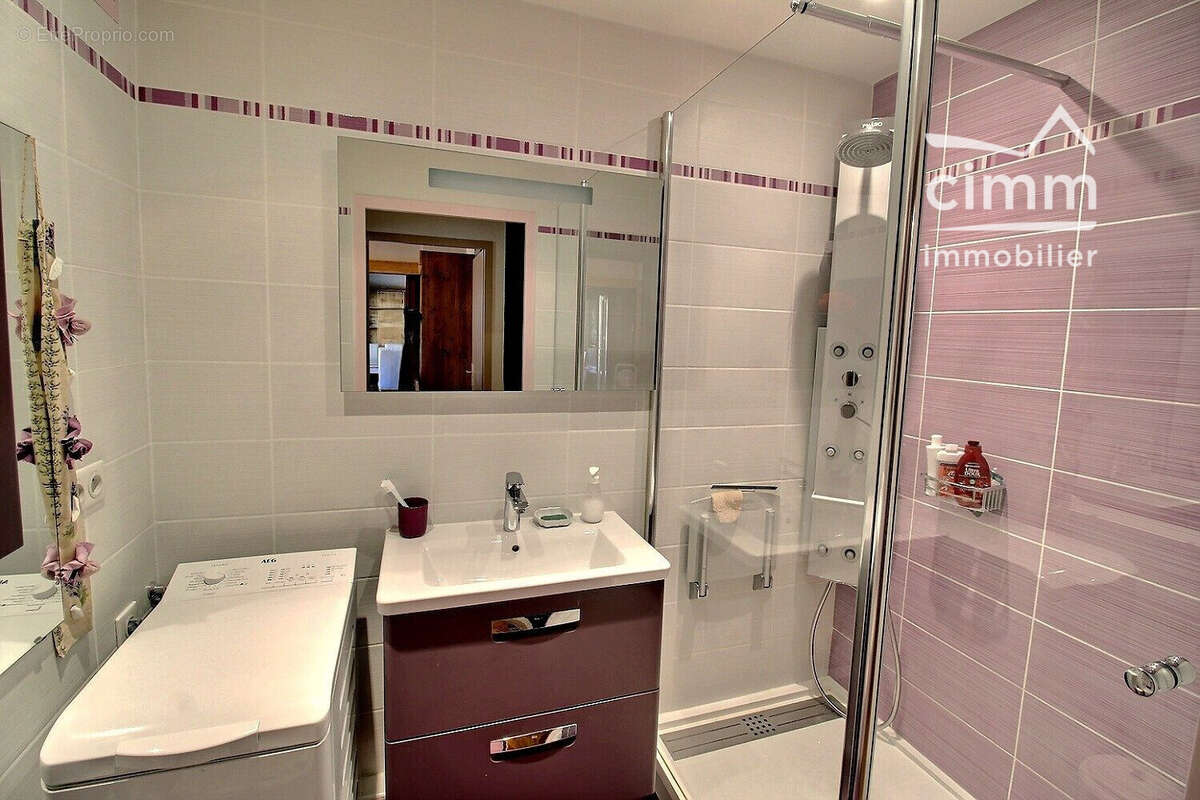 Appartement 53 m² à Sallanches  - photo 8