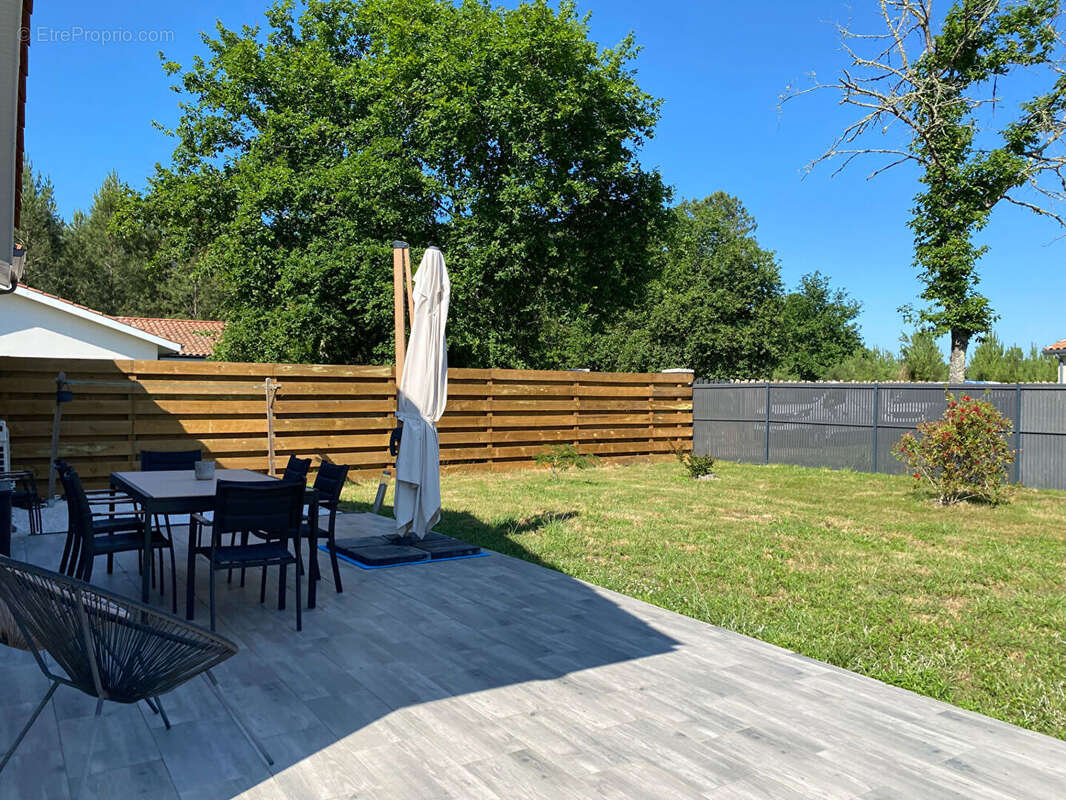 Maison à SAINT-YAGUEN