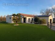 Maison à SAINTE-CECILE